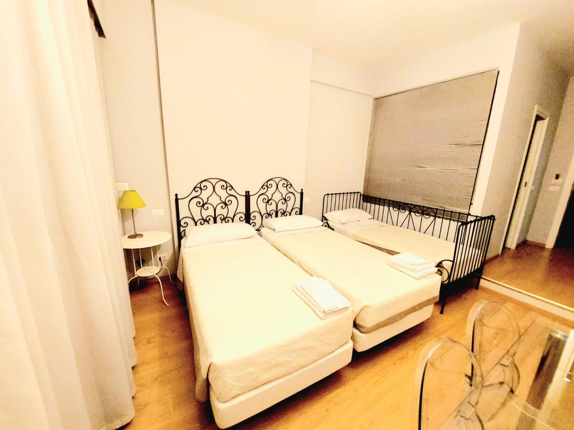 Vanity Apartment - 4 Bedrooms With 4 Bathrooms - Ac & Wifi Rom Exteriör bild